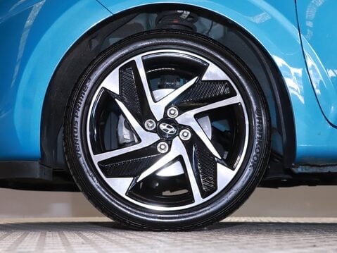 Hyundai i10 1.0 MPi Premium 5dr Auto 15