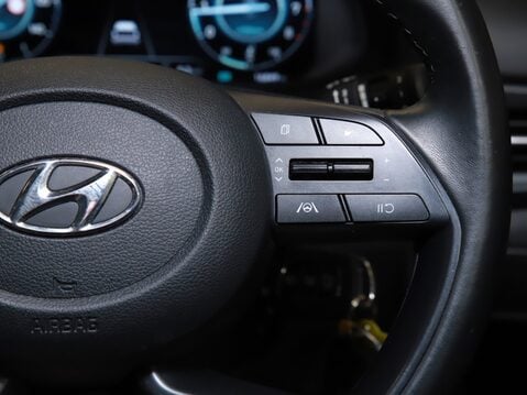 Hyundai BAYON 1.0 TGDi 48V MHEV SE Connect 5dr 28