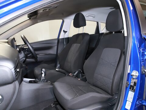 Hyundai BAYON 1.0 TGDi 48V MHEV SE Connect 5dr 20