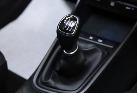 Hyundai BAYON 1.0 TGDi 48V MHEV SE Connect 5dr
