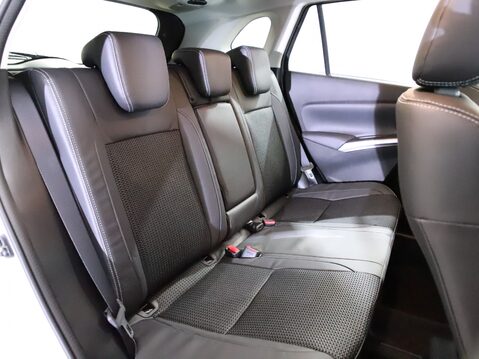 Suzuki S-Cross 1.4 Boosterjet 48V Hybrid Ultra 5dr 28