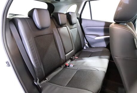 Suzuki S-Cross 1.4 Boosterjet 48V Hybrid Ultra 5dr