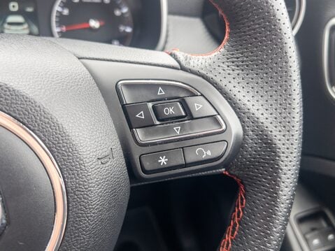 MG ZS 1.0T GDi Excite 5dr DCT 28