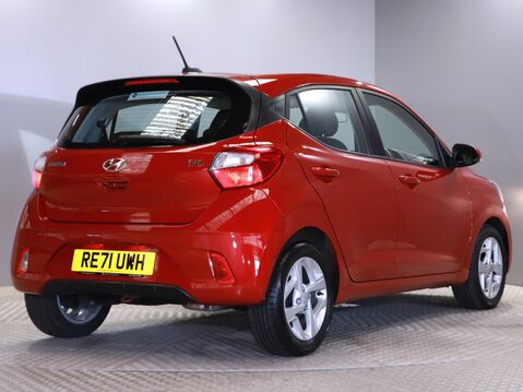 Hyundai i10 1.0 MPi SE Connect 5dr 9