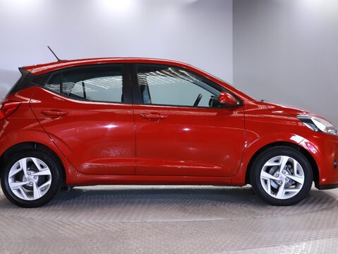 Hyundai i10 1.0 MPi SE Connect 5dr 10