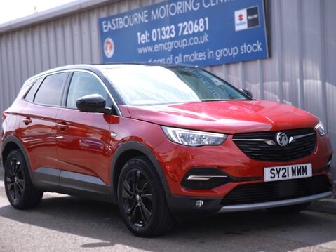 Vauxhall Grandland X 1.2 Turbo SRi Nav 5dr 1