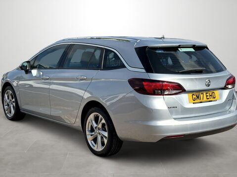 Vauxhall Astra 1.4T 16V 150 SRi 5dr Auto 3