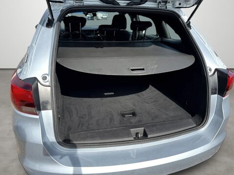 Vauxhall Astra 1.4T 16V 150 SRi 5dr Auto 34
