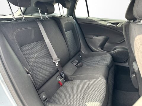 Vauxhall Astra 1.4T 16V 150 SRi 5dr Auto 31