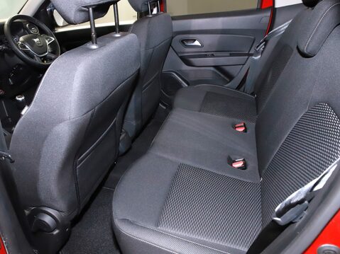 Dacia Sandero 0.9 TCe Comfort 5dr 31