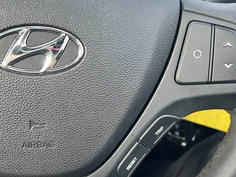 Hyundai i10 1.2 Premium SE 5dr Auto 29