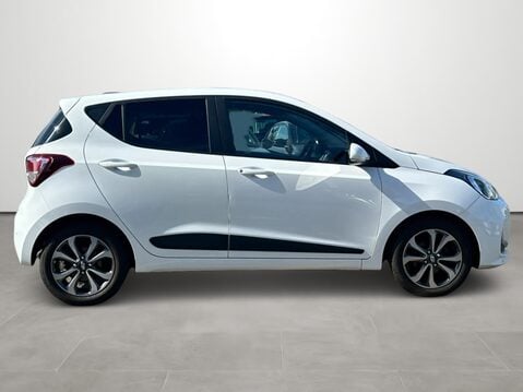 Hyundai i10 1.2 Premium SE 5dr Auto 10