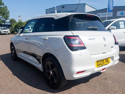 Suzuki Swift 1.2 Mild Hybrid Motion 5dr 3