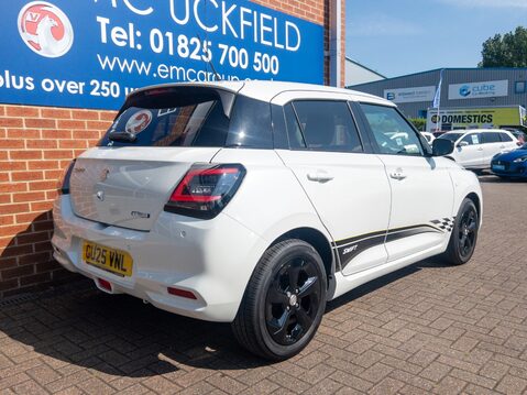 Suzuki Swift 1.2 Mild Hybrid Motion 5dr 9