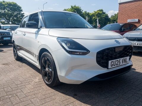 Suzuki Swift 1.2 Mild Hybrid Motion 5dr 12