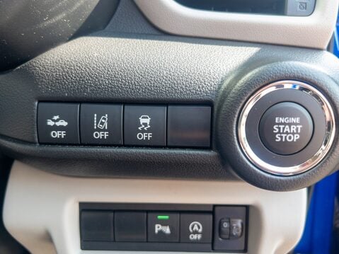 Suzuki Swift 1.2 Mild Hybrid Ultra 5dr CVT 25