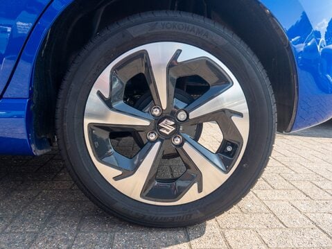 Suzuki Swift 1.2 Mild Hybrid Ultra 5dr CVT 43
