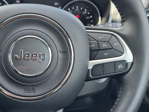 Jeep Compass 1.4 Multiair 140 Limited 5dr [2WD] 28