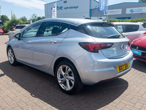 Vauxhall Astra 1.4T 16V 150 SRi 5dr 3
