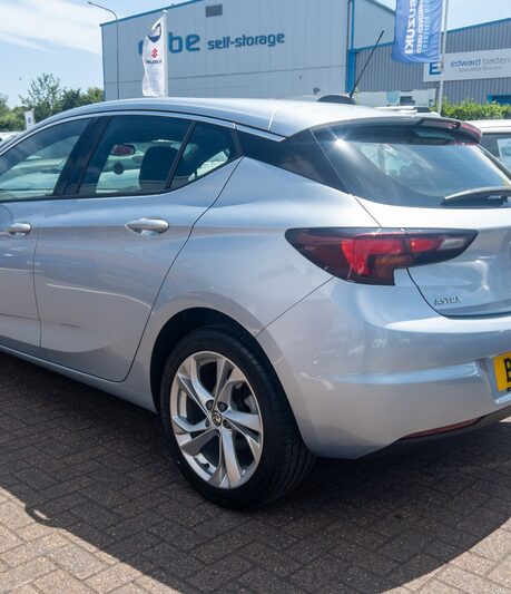 Vauxhall Astra 1.4T 16V 150 SRi 5dr