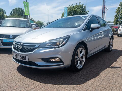 Vauxhall Astra 1.4T 16V 150 SRi 5dr 12