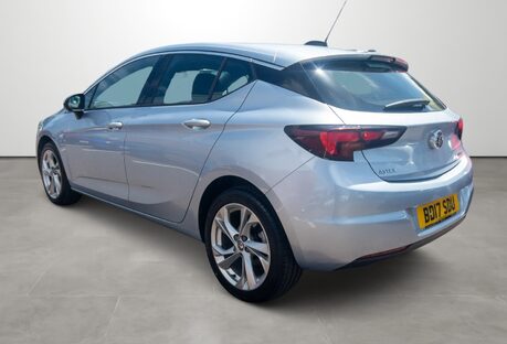 Vauxhall Astra 1.4T 16V 150 SRi 5dr