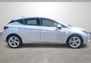Vauxhall Astra 1.4T 16V 150 SRi 5dr 11