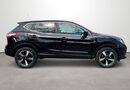 Nissan Qashqai 1.6 DiG-T N-Connecta 5dr 10
