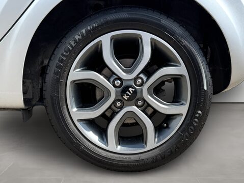 Kia Picanto 1.25 3 5dr Auto 11