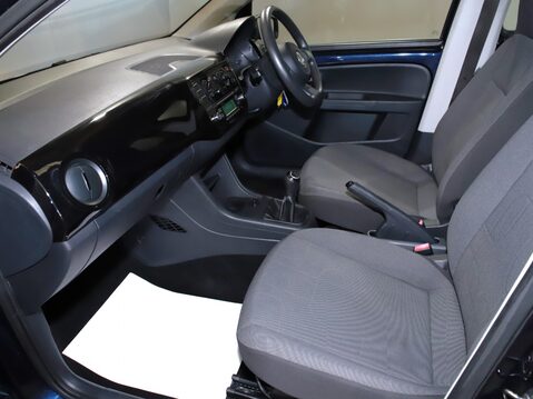 Volkswagen Up 1.0 Move Up 5dr 2