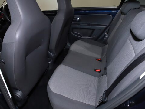 Volkswagen Up 1.0 Move Up 5dr 27