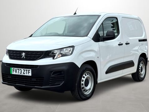 Peugeot Partner 800 100kW 50kWh Professional Premium + Van Auto 6
