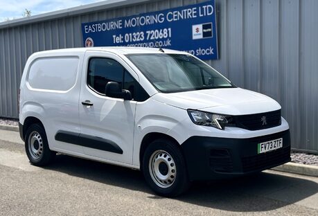 Peugeot Partner 800 100kW 50kWh Professional Premium + Van Auto