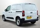 Peugeot Partner 800 100kW 50kWh Professional Premium + Van Auto 3