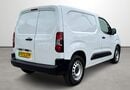 Peugeot Partner 800 100kW 50kWh Professional Premium + Van Auto 9
