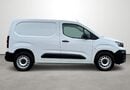 Peugeot Partner 800 100kW 50kWh Professional Premium + Van Auto 10