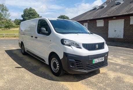 Peugeot Expert 1000 100kW 75kWh Professional Van Auto