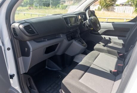 Peugeot Expert 1000 100kW 75kWh Professional Van Auto