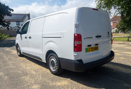 Peugeot Expert 1000 100kW 75kWh Professional Van Auto