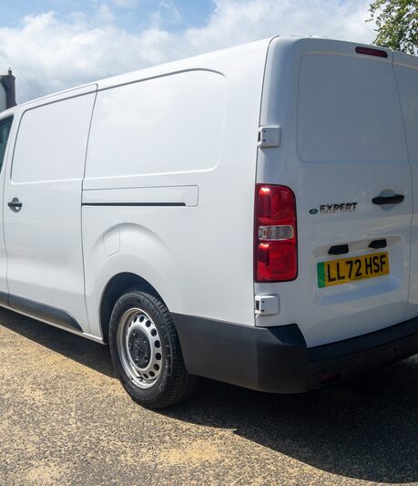 Peugeot Expert 1000 100kW 75kWh Professional Van Auto