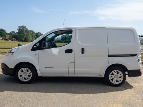Nissan E-NV200 80kW Acenta Van Auto 40kWh 7
