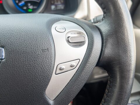 Nissan E-NV200 80kW Acenta Van Auto 40kWh 25