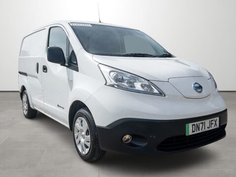 Nissan E-NV200 80kW Acenta Van Auto 40kWh 1