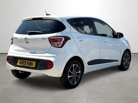 Hyundai i10 1.2 Premium 5dr 10
