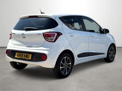 Hyundai i10 1.2 Premium 5dr 10
