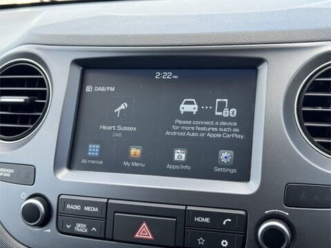 Hyundai i10 1.2 Premium 5dr 23