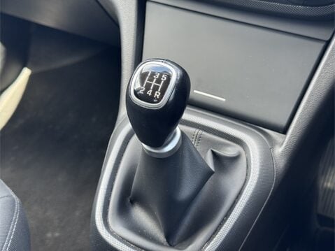 Hyundai i10 1.2 Premium 5dr 25