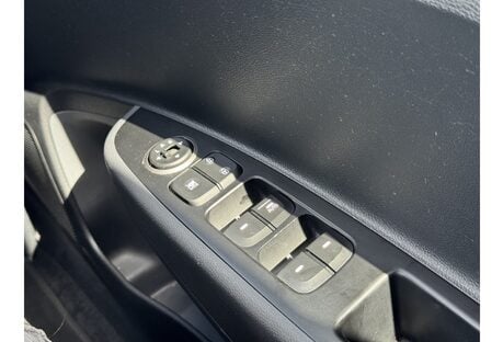 Hyundai i10 1.2 Premium 5dr