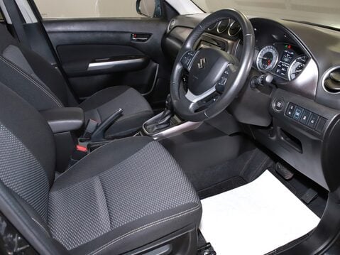 Suzuki Vitara 1.5 Hybrid SZ5 5dr AGS 18