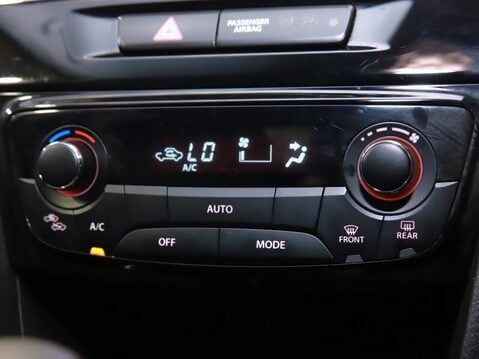 Suzuki Vitara 1.5 Hybrid SZ5 5dr AGS 25
